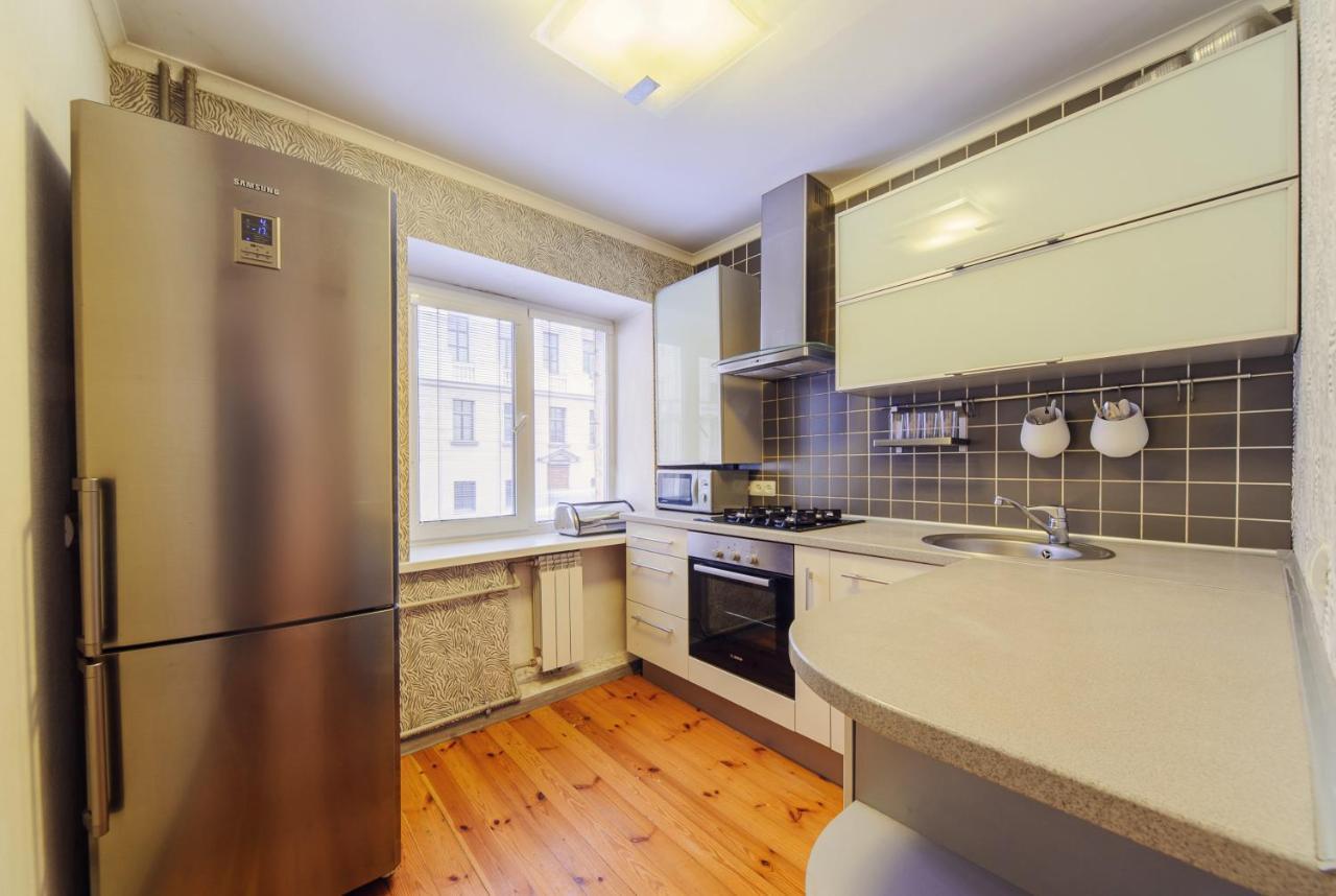 Bright Apartments On Internatsionalnaya 明斯克 外观 照片
